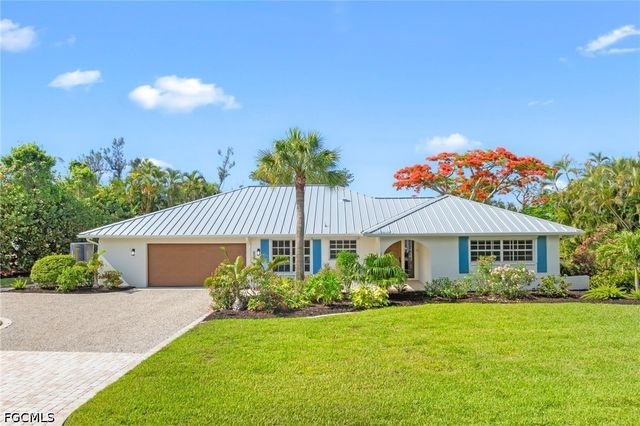 283 Palm Lake DR, Sanibel, FL 33957