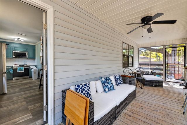 33 Warren Ave, Waverly, GA 31565