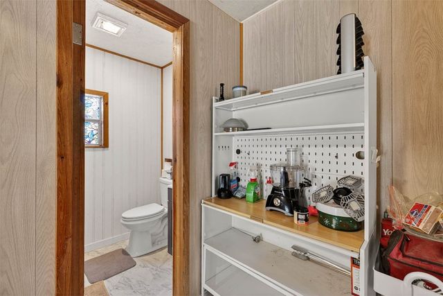 33 Warren Ave, Waverly, GA 31565