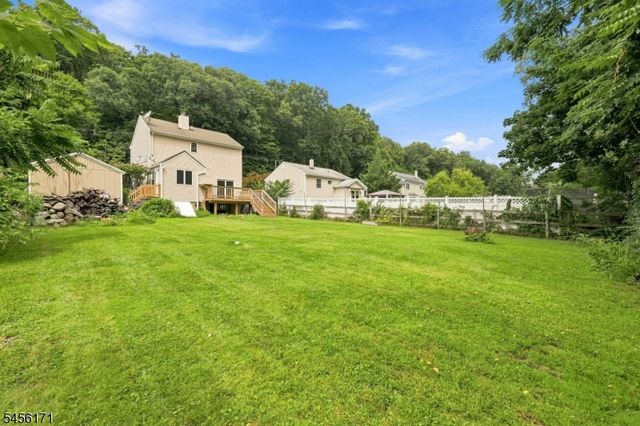 26 Mount Arlington Rd, Roxbury Twp., NJ 07852