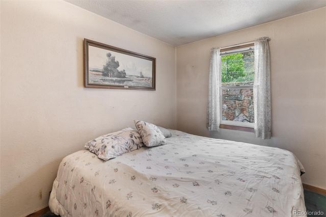 8150 W US Highway 24, Cascade, CO 80809