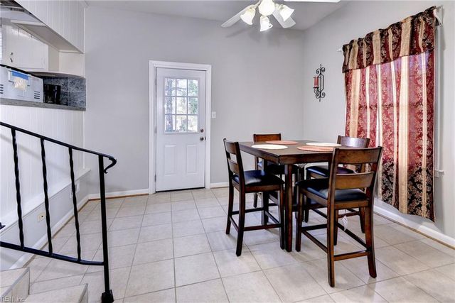 571 Dellwood DR, Newport News, VA 23602