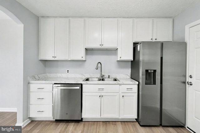 509 HANSON AVE, Fredericksburg, VA 22401