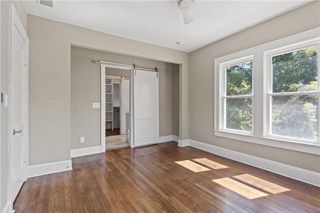 672 Cascade SW Avenue, Atlanta, GA 30310