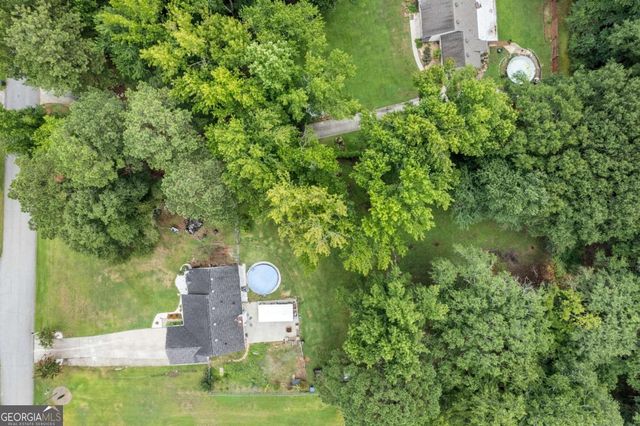 1729 Brandi Lane, Loganville, GA 30052