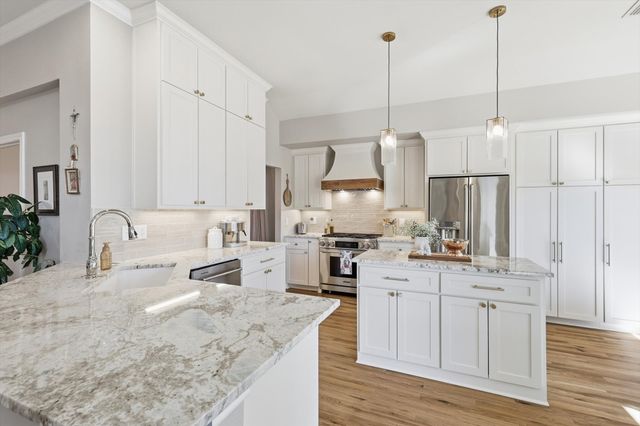 5809 Parkplace Drive, Denton, TX 76226