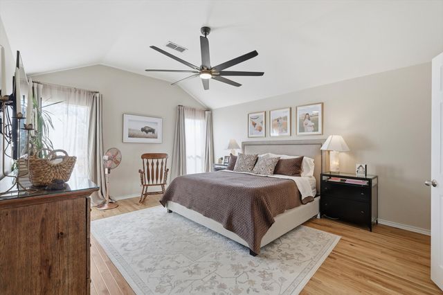 5809 Parkplace Drive, Denton, TX 76226