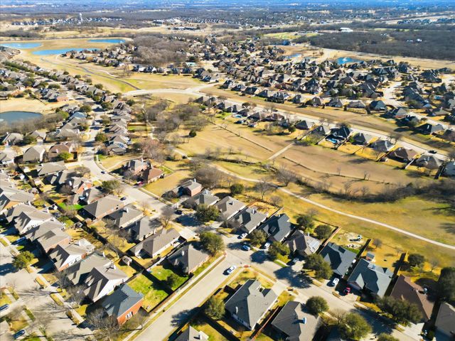 5809 Parkplace Drive, Denton, TX 76226