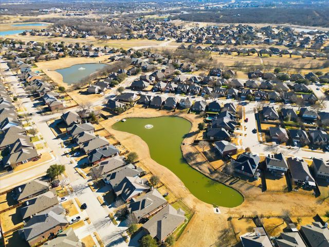 5809 Parkplace Drive, Denton, TX 76226