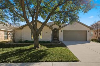 5809 Parkplace Drive, Denton, TX 76226