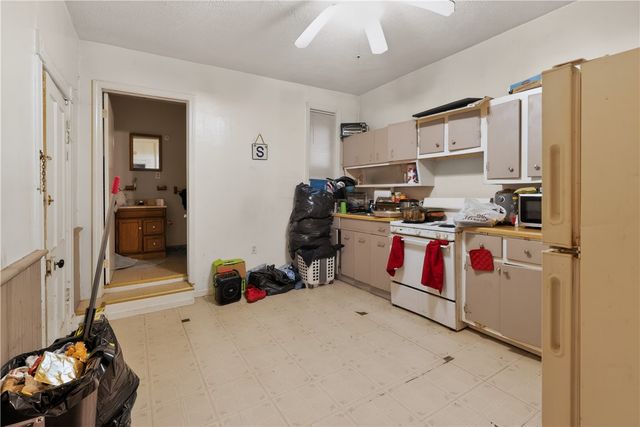 1710 High St, Spring Garden, PA 15212
