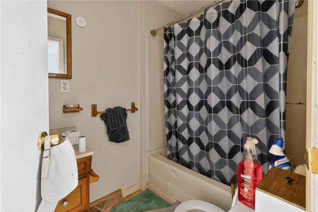 1710 High St, Spring Garden, PA 15212