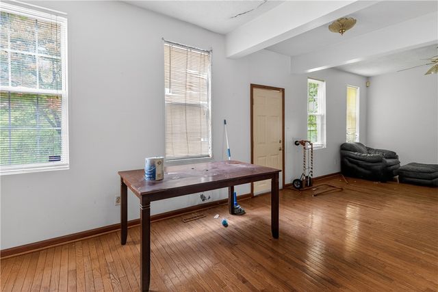 1710 High St, Spring Garden, PA 15212