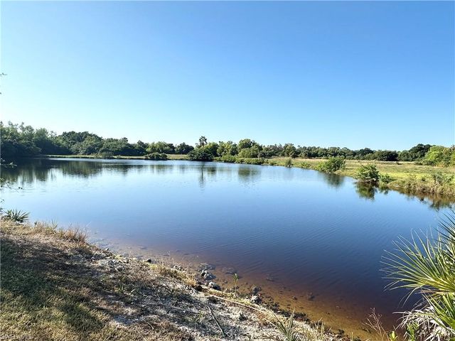 3916 Orange Grove BLVD # 7, North Fort Myers, FL 33903