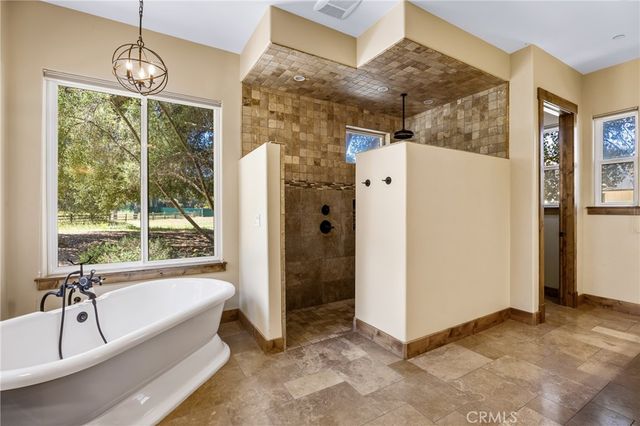 535 Stanton Street, Arroyo Grande, CA 93420