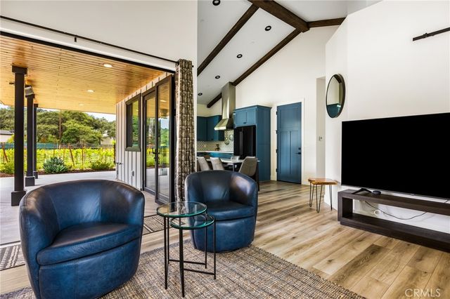 535 Stanton Street, Arroyo Grande, CA 93420