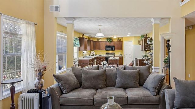 2567 Pendergrass Court, Ellenwood, GA 30294