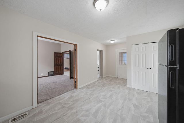 352 LINCOLN Avenue, Council Bluffs, IA 51503