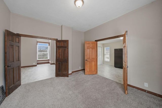 352 LINCOLN Avenue, Council Bluffs, IA 51503