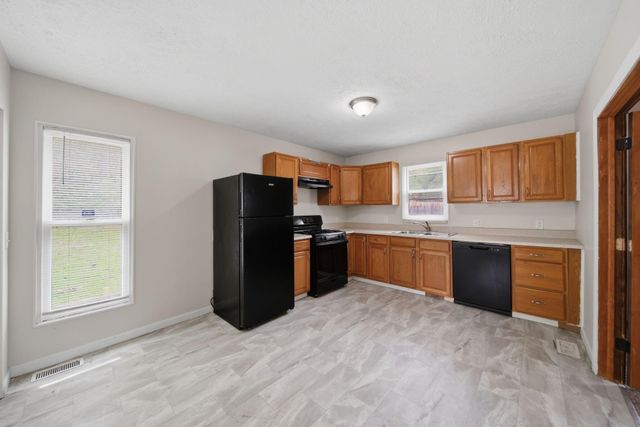 352 LINCOLN Avenue, Council Bluffs, IA 51503
