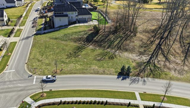 7100 Lanceleaf Dr, College Grove, TN 37046