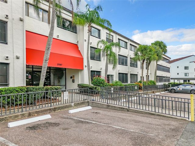 2587 COUNTRYSIDE BOULEVARD 6111, Clearwater, FL 33761