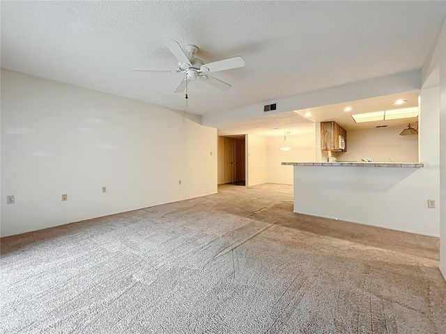 2587 COUNTRYSIDE BOULEVARD 6111, Clearwater, FL 33761