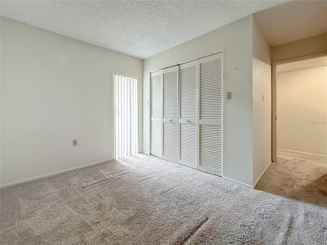 2587 COUNTRYSIDE BOULEVARD 6111, Clearwater, FL 33761