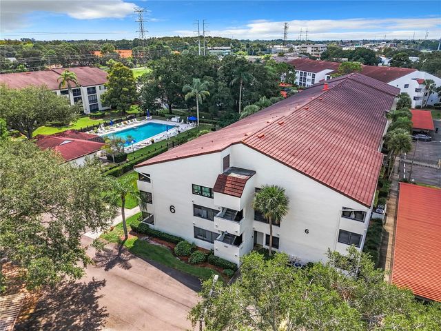 2587 COUNTRYSIDE BOULEVARD 6111, Clearwater, FL 33761