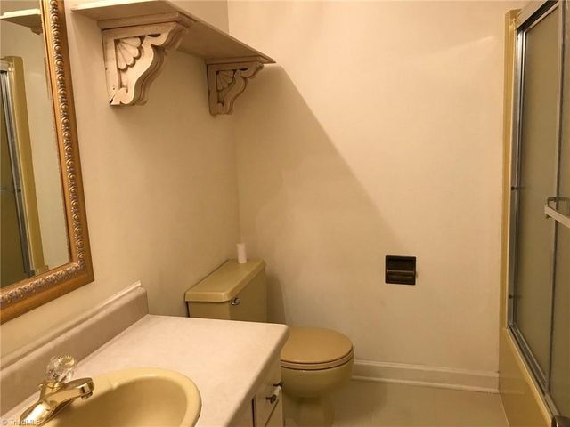 502 Carolyn Court B-8, Eden, NC 27288