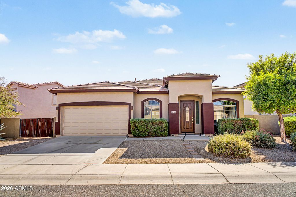 42122 N 46TH Drive, Phoenix, AZ 85086 — photo 2