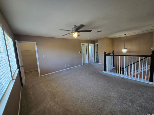 125 Phantom, Cibolo, TX 78108