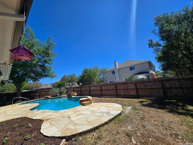 125 Phantom, Cibolo, TX 78108