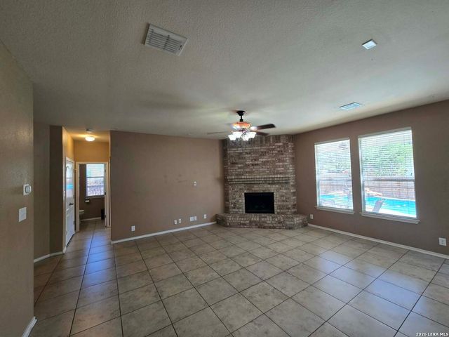125 Phantom, Cibolo, TX 78108