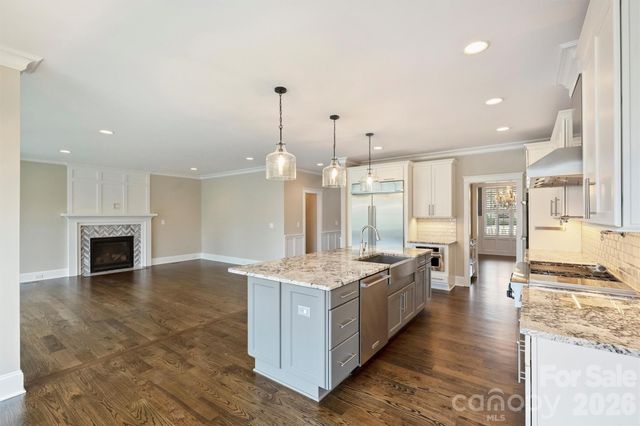 2244 Rock Creek Drive, Charlotte, NC 28226