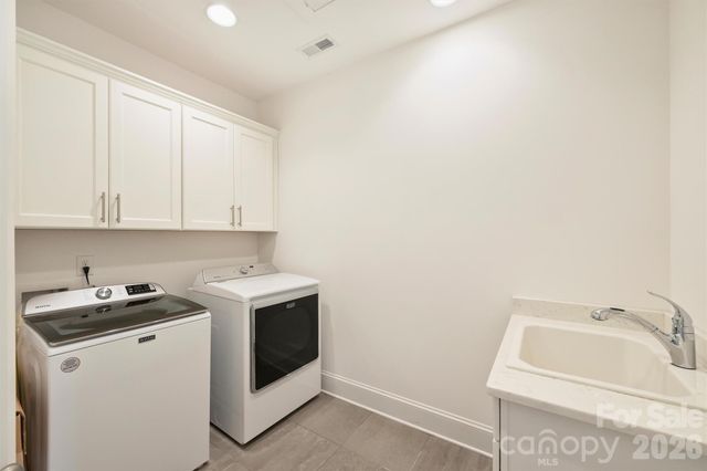 2244 Rock Creek Drive, Charlotte, NC 28226