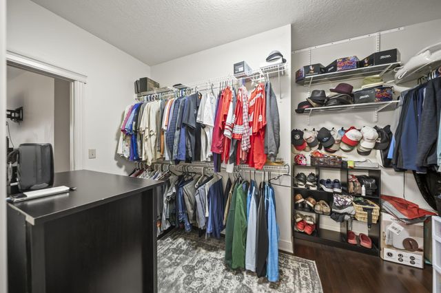 9530 Ward Road, Plain City, OH 43064