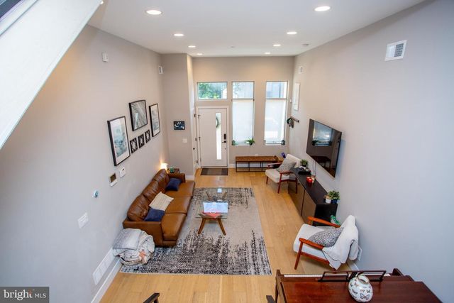 1815 INGERSOLL ST, Philadelphia, PA 19121