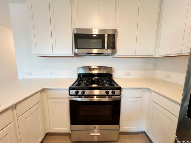 10514 Bluegill Way, San Antonio, TX 78224