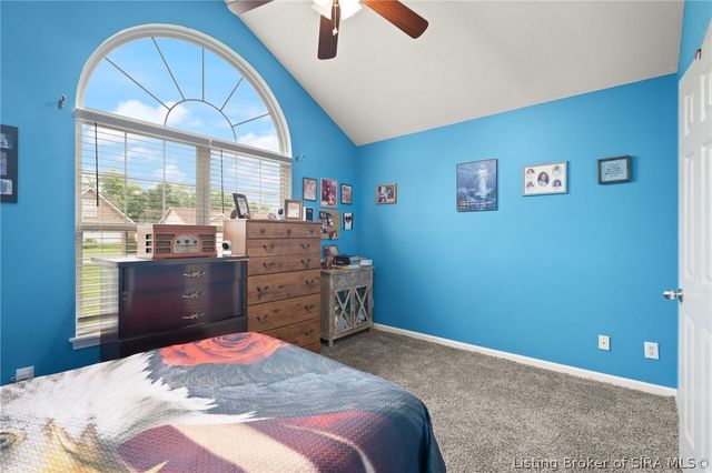 6022 Pine View Court, Jeffersonville, IN 47130