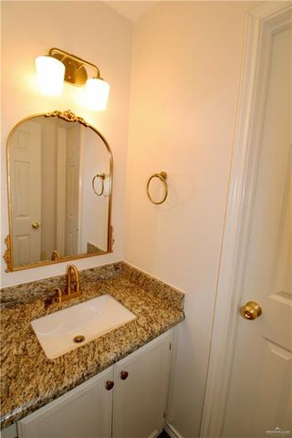 2217 Linsay Avenue, Weslaco, TX 78596