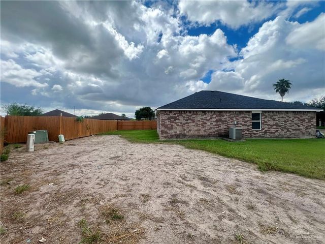2217 Linsay Avenue, Weslaco, TX 78596