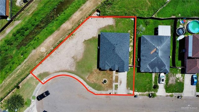 2217 Linsay Avenue, Weslaco, TX 78596