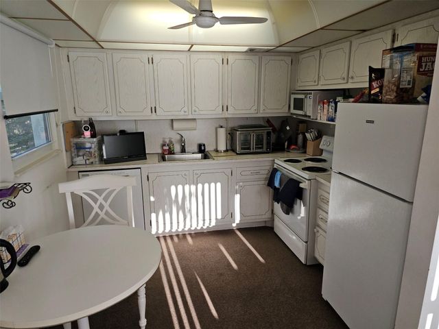 4015 Lyndhurst I 4015, Deerfield Beach, FL 33442