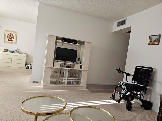 4015 Lyndhurst I 4015, Deerfield Beach, FL 33442