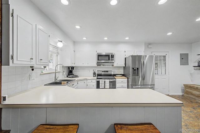 11553 W 31st Place, Lakewood, CO 80215