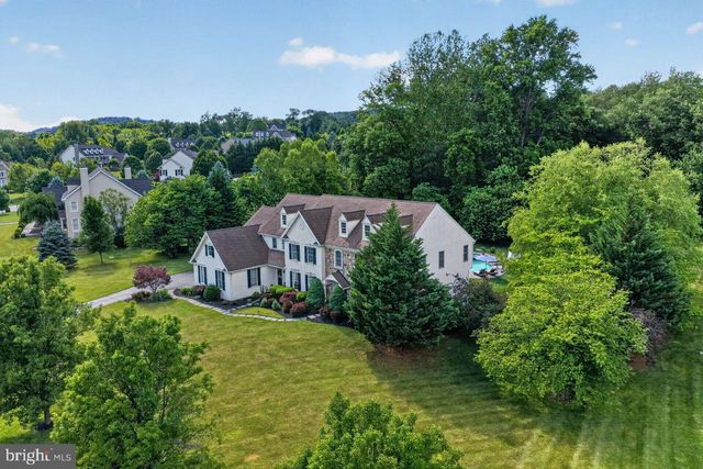 1704 CHANTILLY LN, Chester Springs, PA 19425