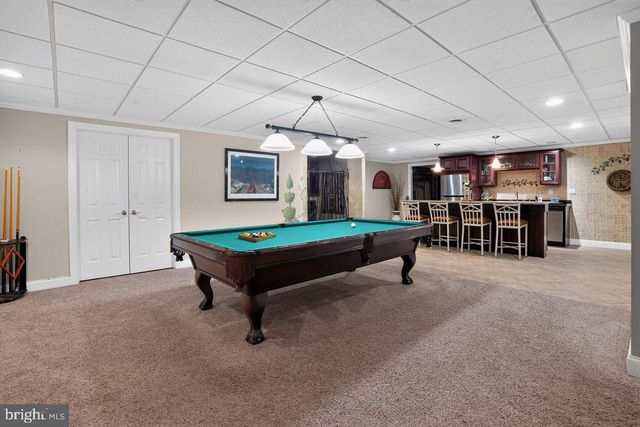 1704 CHANTILLY LN, Chester Springs, PA 19425