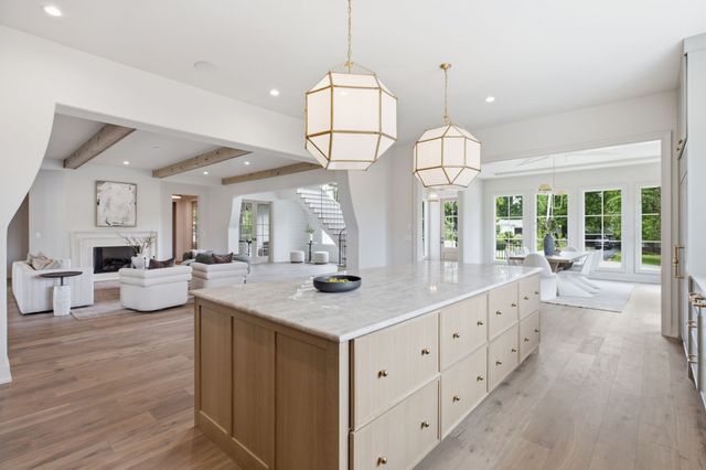 105 Keyway Dr, Nashville, TN 37205
