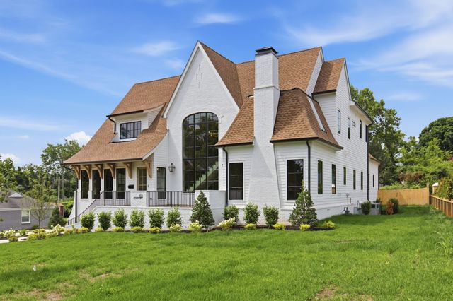 105 Keyway Dr, Nashville, TN 37205